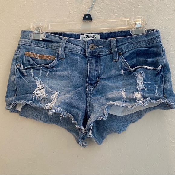 Jean shorts - Picture 2 of 3